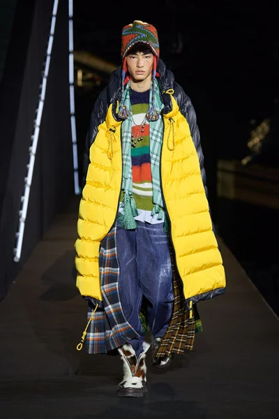 Look 1
